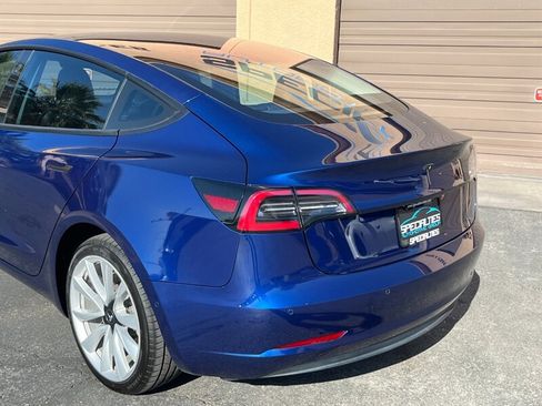 Used 2018 Tesla Model 3 Long Range RWD image 14