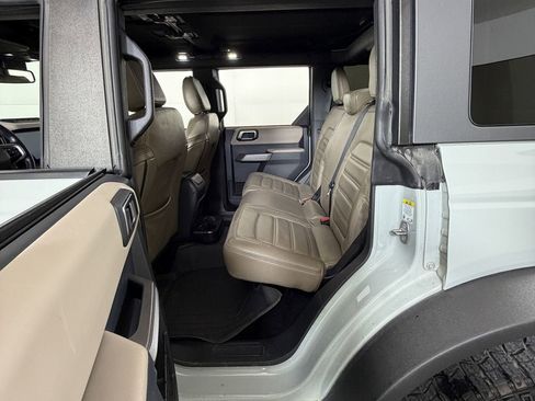 Used 2023 Ford Bronco Wildtrak AWD/4WD image 8