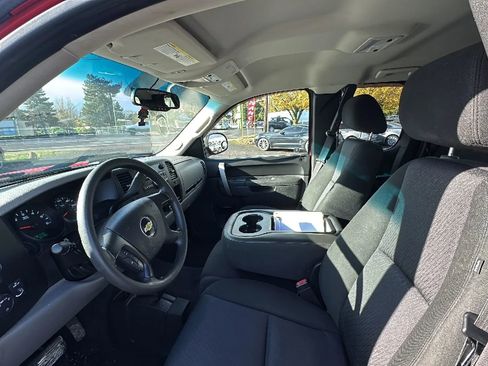 Used 2010 Chevrolet Silverado 1500 LS image 8