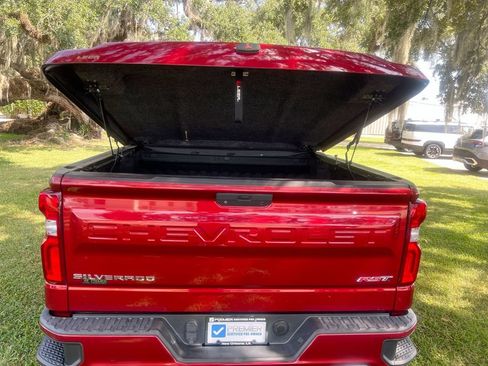 Used 2019 Chevrolet Silverado 1500 RST AWD/4WD image 18