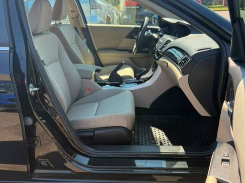 Used 2016 Honda Accord LX image 21