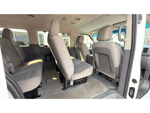 Used 2015 Nissan NV 3500 SV w/ Technology Package RWD image 10