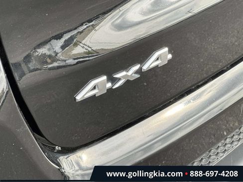 Used 2019 Jeep Compass Latitude w/ Cold Weather Group AWD/4WD image 8