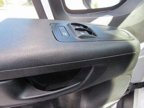Used 2023 RAM ProMaster 2500 image 13