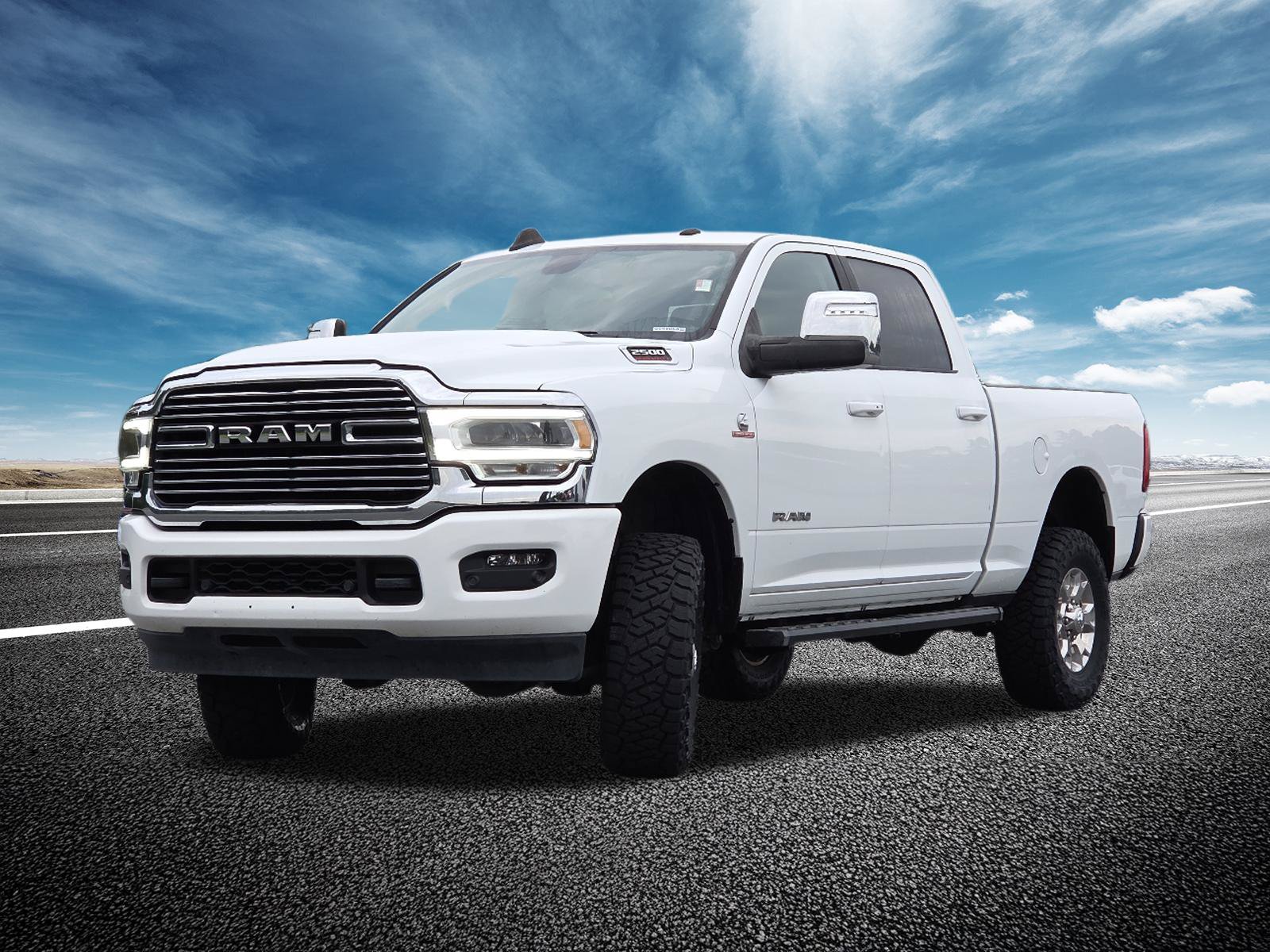 Used 2023 RAM 2500 Laramie AWD/4WD image 14