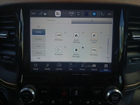 Used 2022 RAM 2500 Limited AWD/4WD image 8