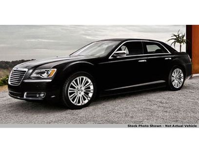 Used 2013 Chrysler 300 w/ Driver Convenience Group