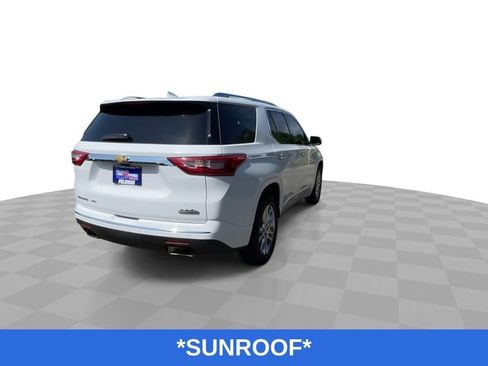Used 2020 Chevrolet Traverse High Country w/ LPO, Floor Liner Package AWD/4WD image 9