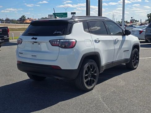 Used 2023 Jeep Compass Altitude image 6