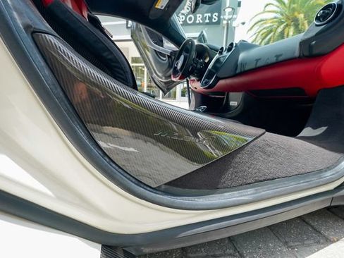 Used 2017 McLaren 570S Coupe RWD image 91