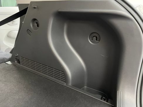 Used 2025 Hyundai Kona SEL FWD image 38