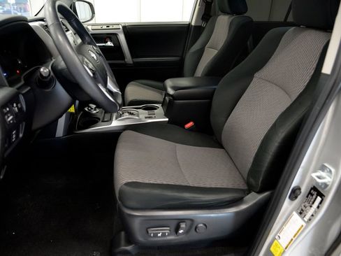 Used 2021 Toyota 4Runner SR5 image 15