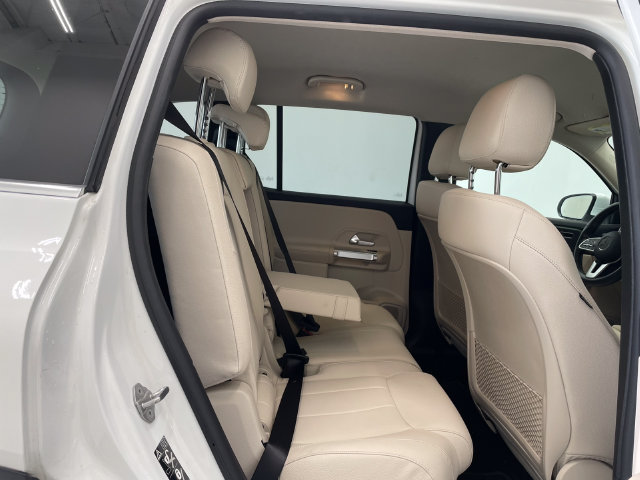 Certified 2022 Mercedes-Benz GLB 250 4MATIC image 19