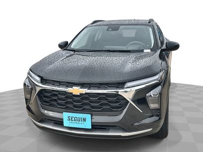 Used 2025 Chevrolet Trax LT