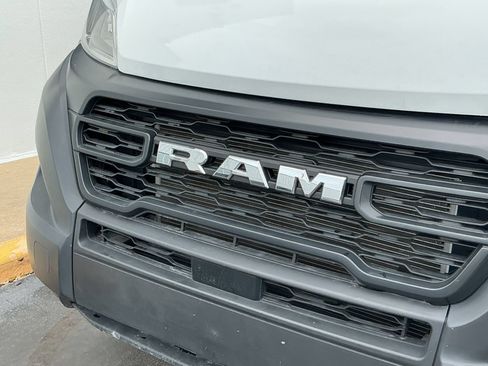 Used 2025 RAM ProMaster 2500 w/ Convenience Group FWD image 34