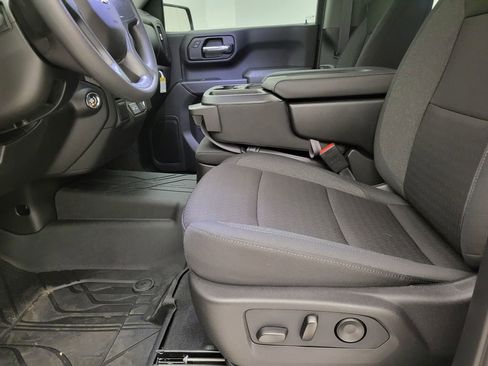 New 2026 Chevrolet Silverado 1500 Custom w/ LPO, Dark Essentials Package image 2