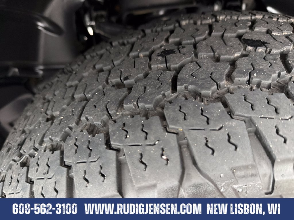 Used 2022 RAM 1500 Laramie AWD/4WD image 28