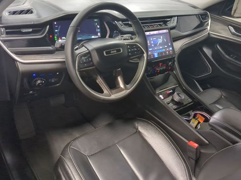 Used 2022 Jeep Grand Cherokee Limited 4xe image 11