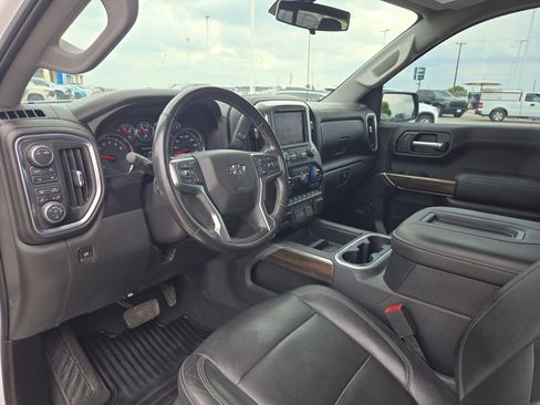Certified 2020 Chevrolet Silverado 1500 RST w/ Texas Edition AWD/4WD image 11