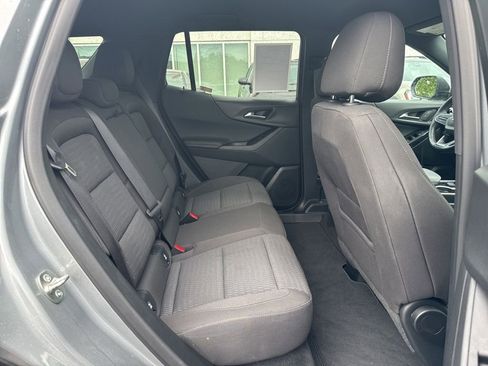 Used 2026 Chevrolet Equinox LT FWD image 19