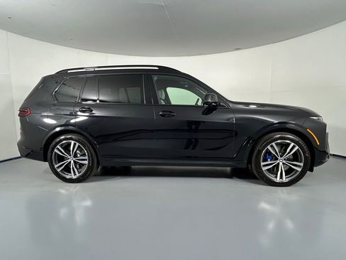 Used 2026 BMW X7 xDrive40i AWD/4WD image 9