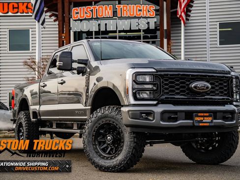 Used 2025 Ford F350 Lariat w/ Black Appearance Package image 1