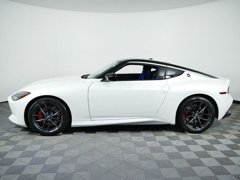 New 2024 Nissan Z Performance w/ Floor Mat Package image 5
