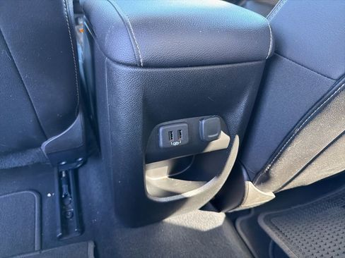 Used 2019 GMC Canyon Denali image 34