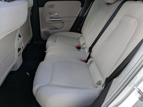 New 2026 Mercedes-Benz GLA 250 image 14