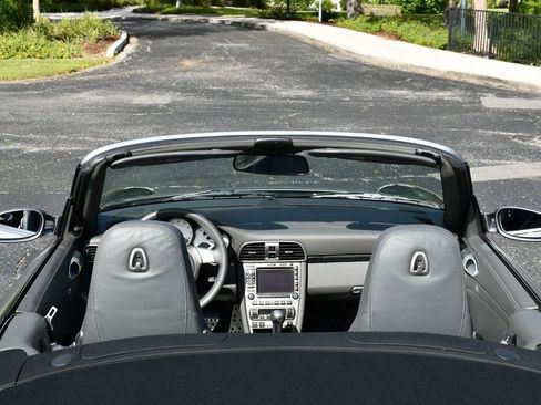 Used 2006 Porsche 911 Carrera 4S image 59
