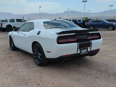 Used 2023 Dodge Challenger R/T w/ Blacktop Package RWD image 5