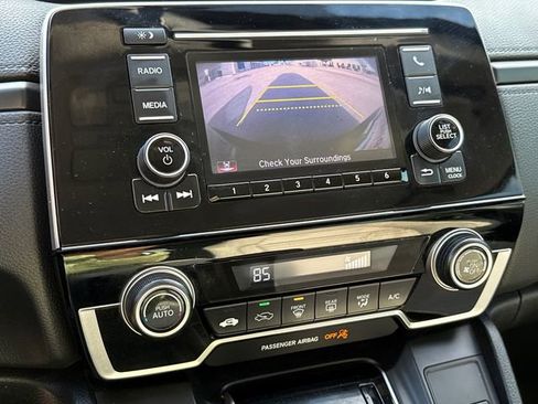 Used 2018 Honda CR-V LX image 22