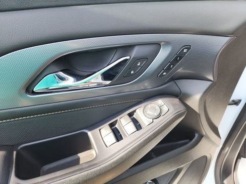 Used 2018 Chevrolet Traverse Premier w/ Redline Edition image 15