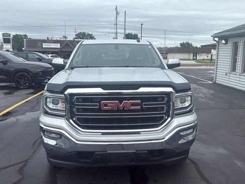 Used 2016 GMC Sierra 1500 SLE w/ SLE Value Package AWD/4WD image 2