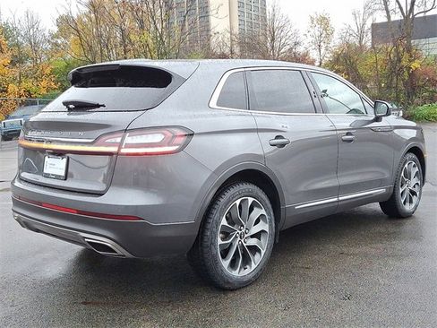 Certified 2023 Lincoln Nautilus Reserve image 7