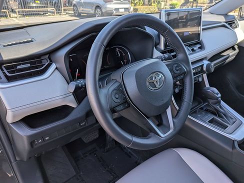 Used 2023 Toyota RAV4 XLE Premium FWD image 13