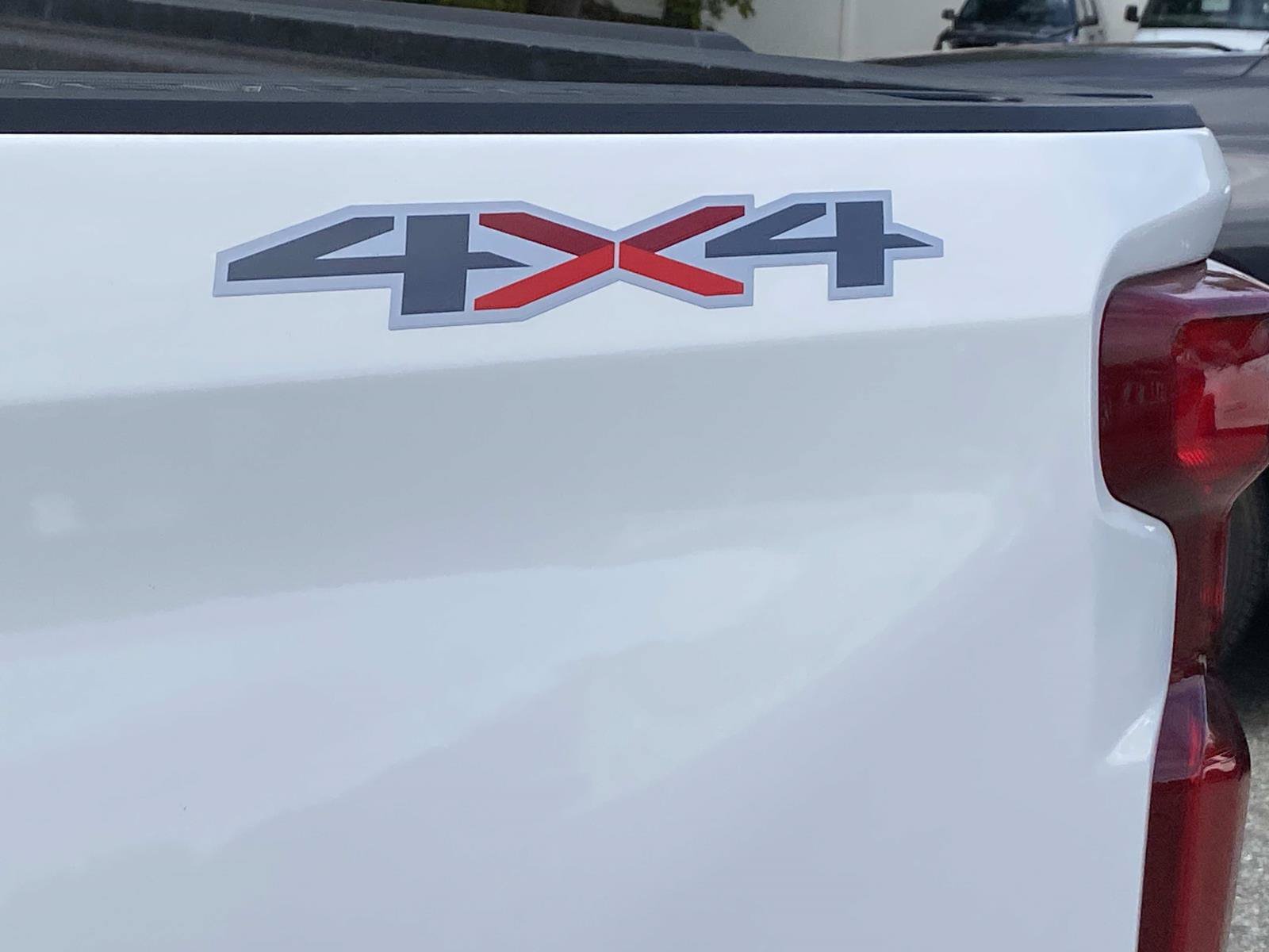 Used 2020 Chevrolet Silverado 1500 LTZ w/ LTZ Plus Package AWD/4WD image 27