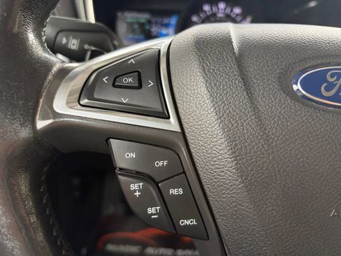 Used 2016 Ford Fusion Titanium FWD image 30