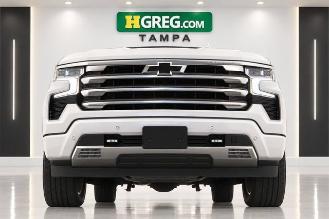 Used 2022 Chevrolet Silverado 1500 High Country w/ Technology Package AWD/4WD image 7