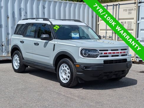Certified 2023 Ford Bronco Sport Heritage w/ Heritage Convenience Package AWD/4WD image 2