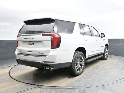 New 2026 GMC Yukon Denali image 7