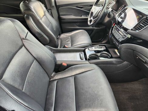 Used 2022 Honda Pilot Elite image 13