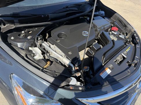 Used 2015 Nissan Altima 2.5 SL w/ Technology Package FWD image 36