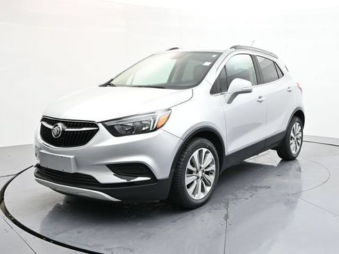 Used 2019 Buick Encore Preferred w/ Safety Package FWD image 4