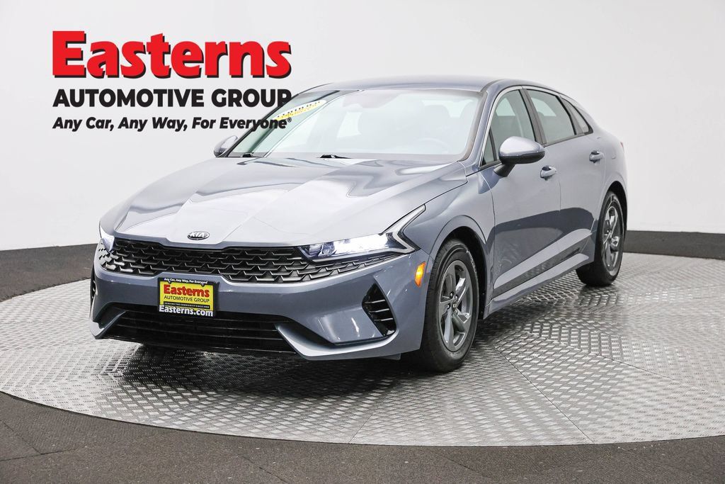 Used 2021 Kia K5 LXS FWD image 1
