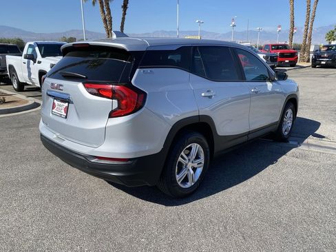 Used 2021 GMC Terrain SLE w/ LPO, Floor Liner Package image 35