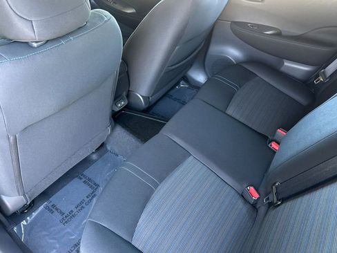 Used 2022 Nissan Leaf S FWD image 11