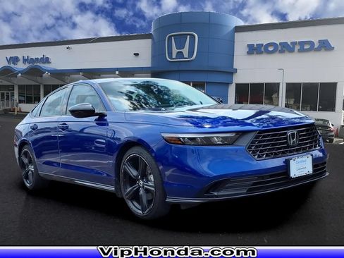Certified 2023 Honda Accord Sport image 1