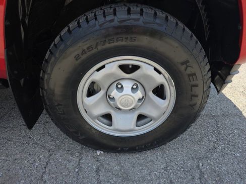Used 2021 Toyota Tacoma SR w/ SR Convenience Package RWD image 14