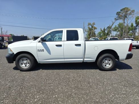 Used 2018 RAM 1500 ST RWD image 11
